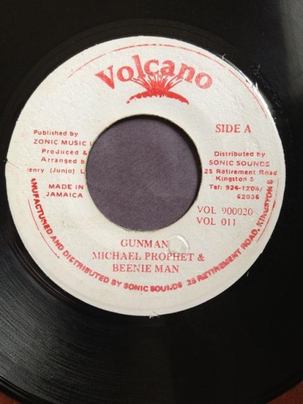 Beenie Man, Michael Prophet - Gunman