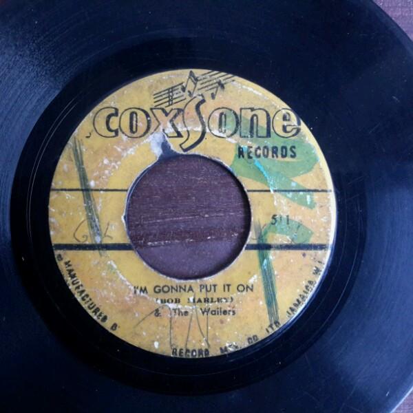 Bob Marley & The Wailers - I'm Gonna Put It On / Love Won't Be Mine This Way