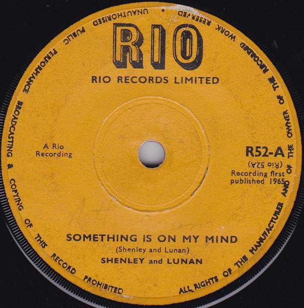 Bobby Aitken, Shenley And Lunan - Something Is On My Mind / The Rain Came Tumbling Down