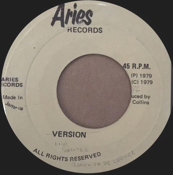 Errol Scorcher - Roach In De Corner