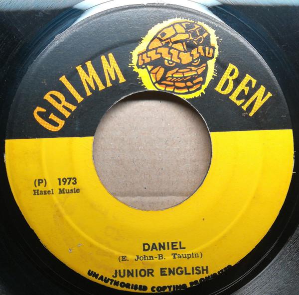 Junior English - Daniel / Perfida