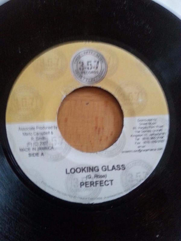 Perfect (5), Amara (8) - Looking Glass / Hold Me Close
