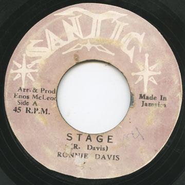 Ronnie Davis - Stage